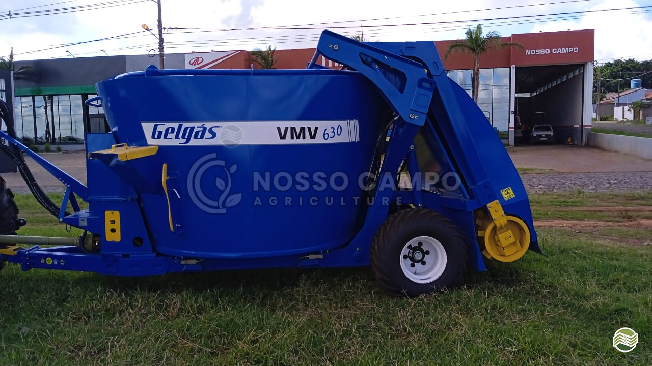 IMPLEMENTOS AGRICOLAS MISTURADOR MISTURADOR DE RAÇÃO Nosso Campo Agriculture - Mahindra - Matriz ARAPOTI PARANÁ PR